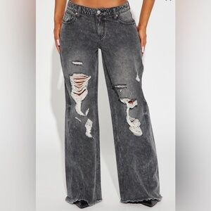 Fashion Nova Mellowed Out Ripped Baggy Wide Leg Jeans Size 15 Women’s